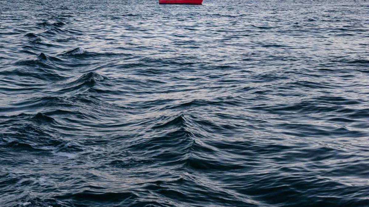 河池市的港口能通防城港吗