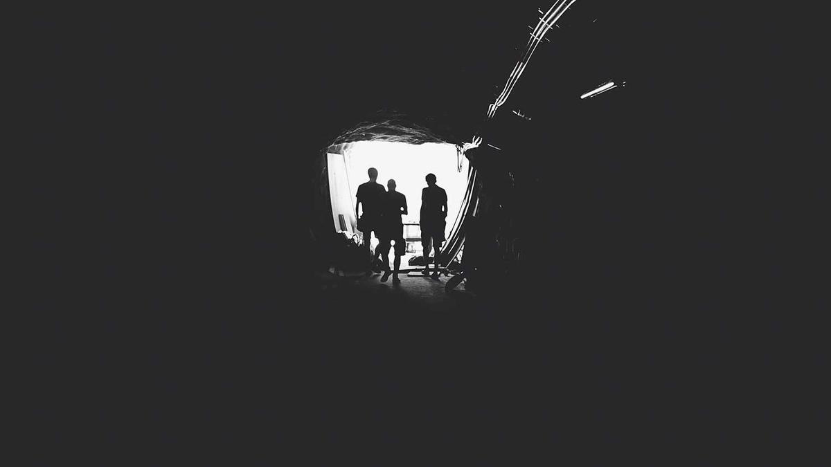 发涉黄小卡片如何处罚