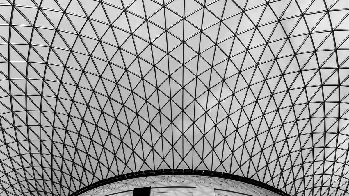 丽江离香格里拉有多远